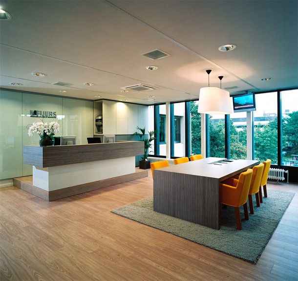 Reception desk